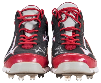 2012 Pair of Chipper Jones Game Used & Signed Mizuno Custom Red Cleats (PSA/DNA)